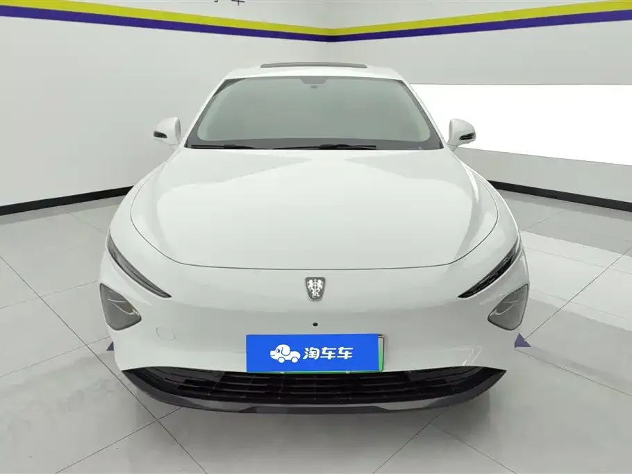 Roewe D7 — фото 5