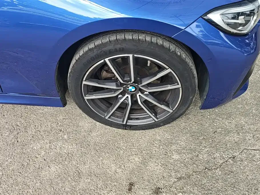BMW 3 Series — фото 10