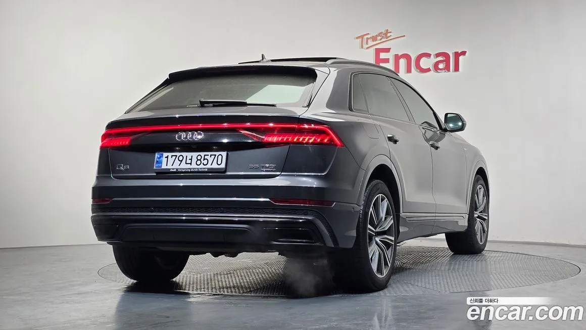 Audi Q8 — фото 4