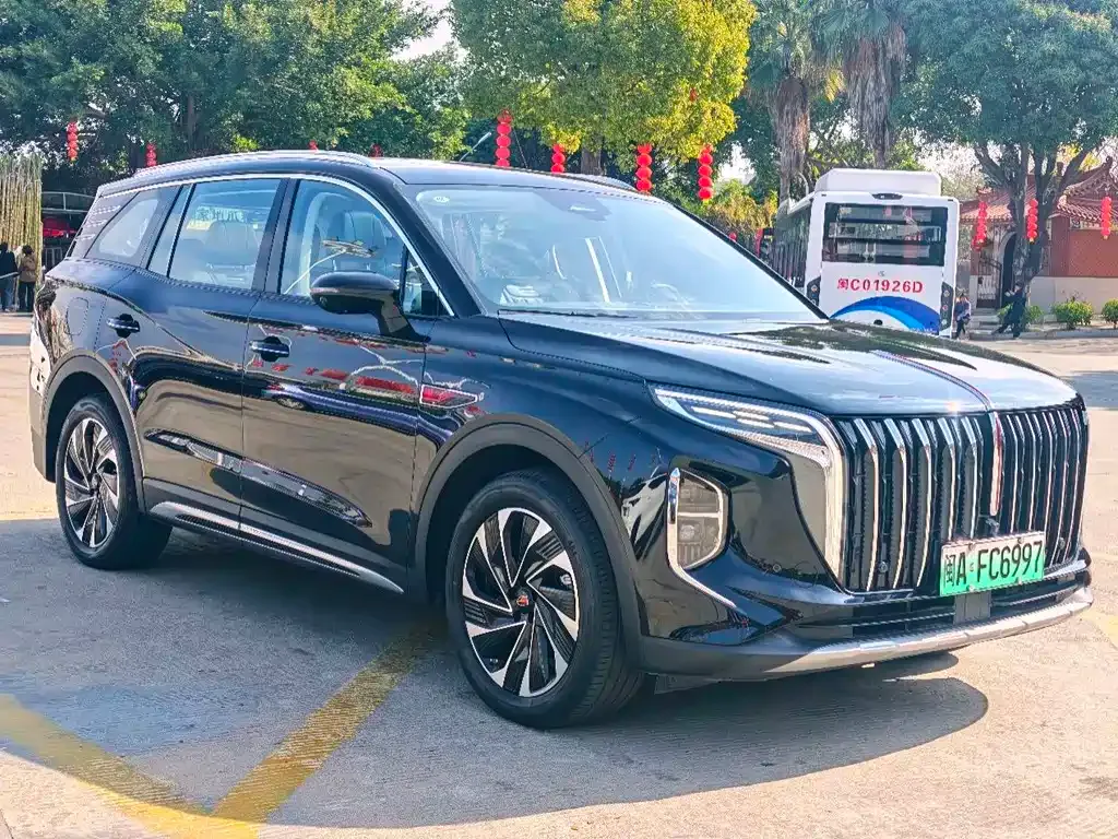 Hongqi HS7 PHEV — фото 9