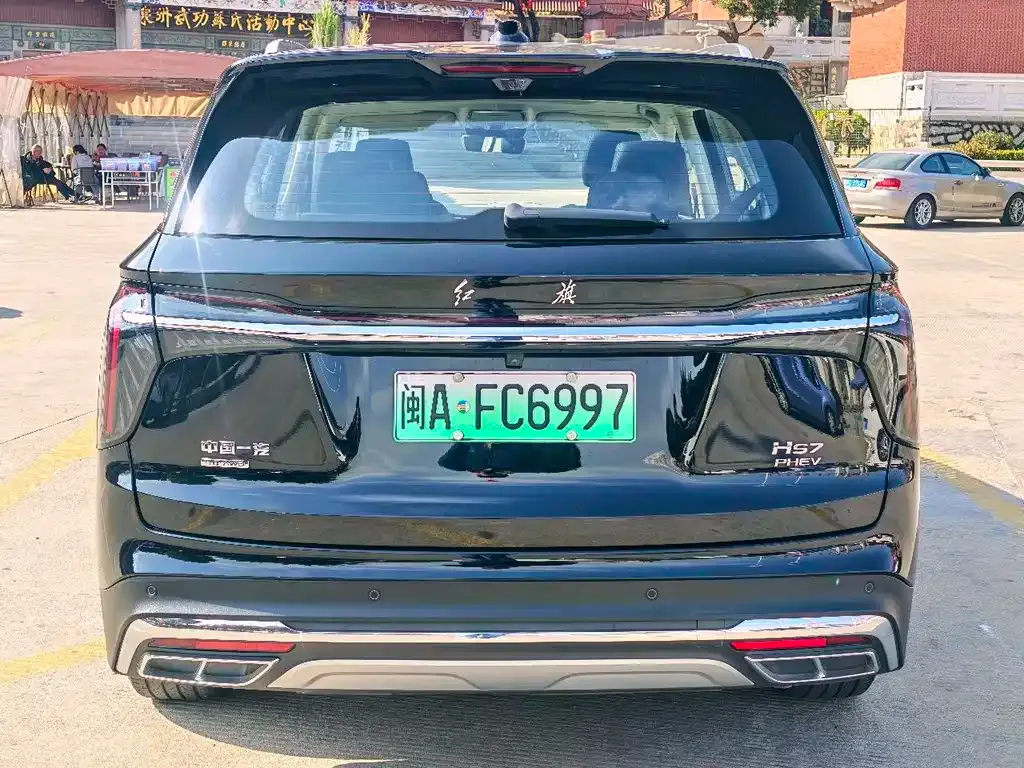 Hongqi HS7 PHEV — фото 3
