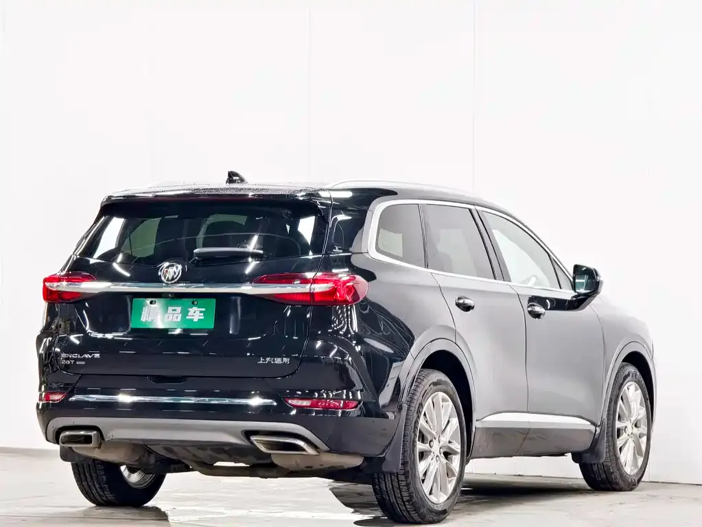 Buick Enclave — фото 3