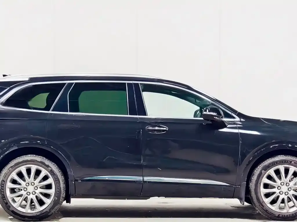 Buick Enclave — фото 6