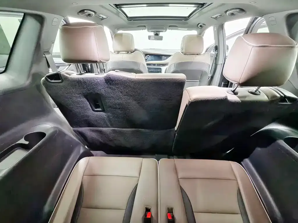 Buick Enclave — фото 10