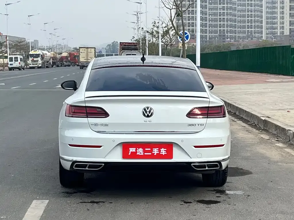 Volkswagen CC — фото 9