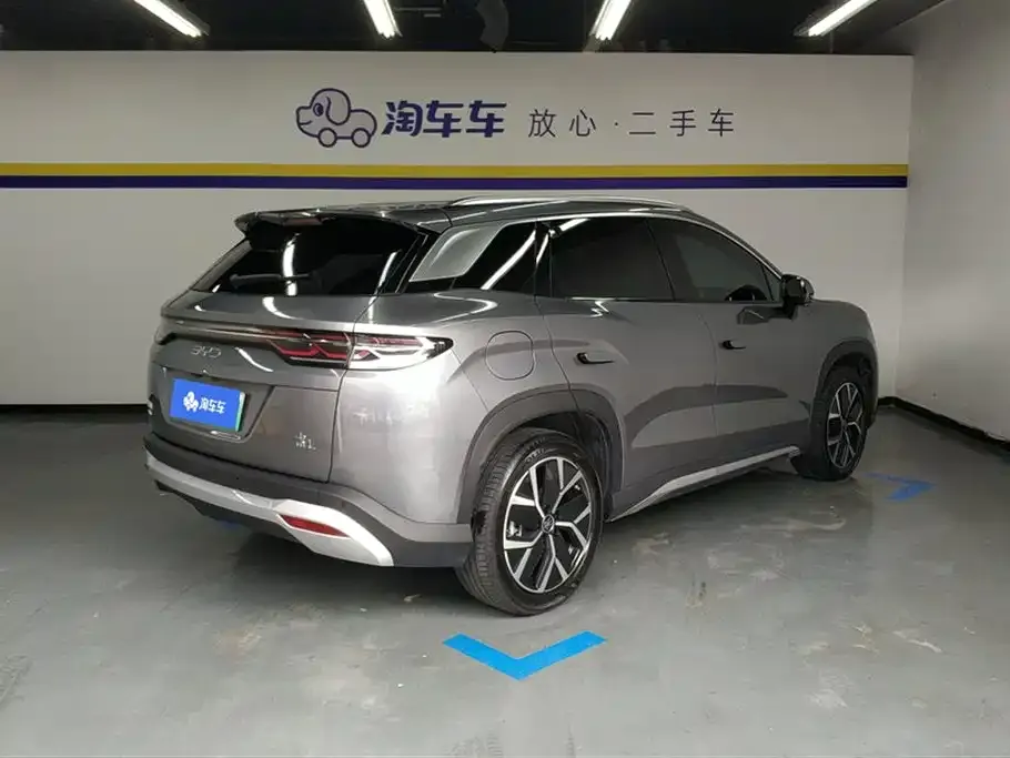 BYD L DM-i — фото 2