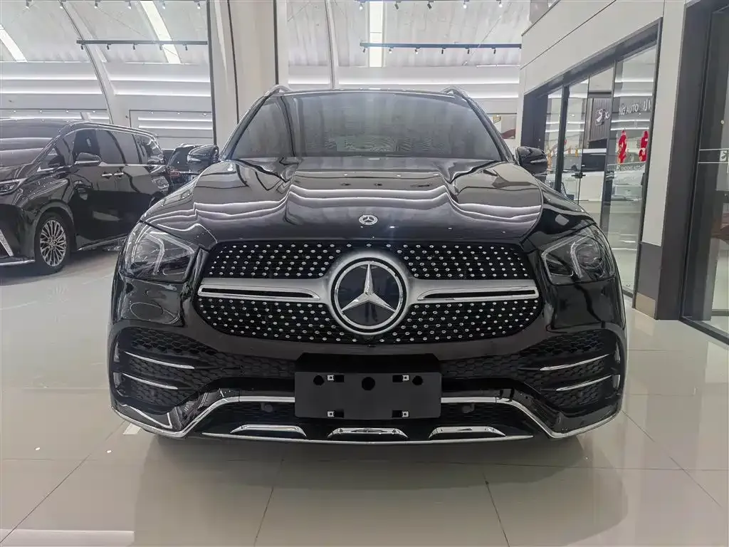 Mercedes-Benz GLE — фото 9