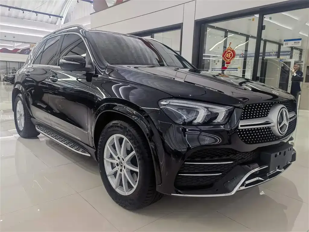 Mercedes-Benz GLE — фото 4