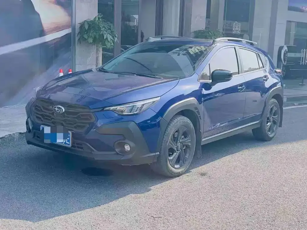 Subaru Crosstrek — фото 1