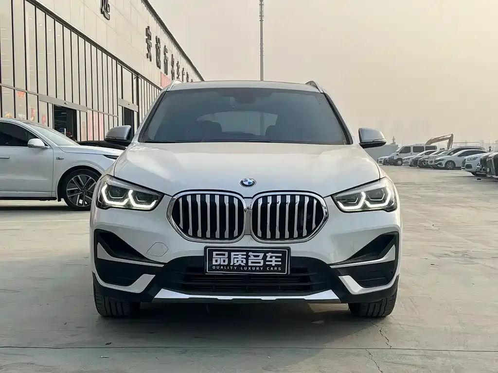 BMW X1 — фото 3
