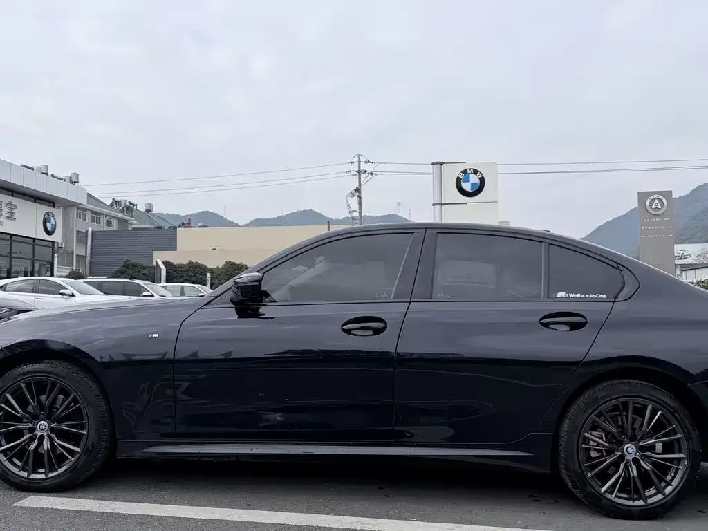 BMW 3 Series — фото 4