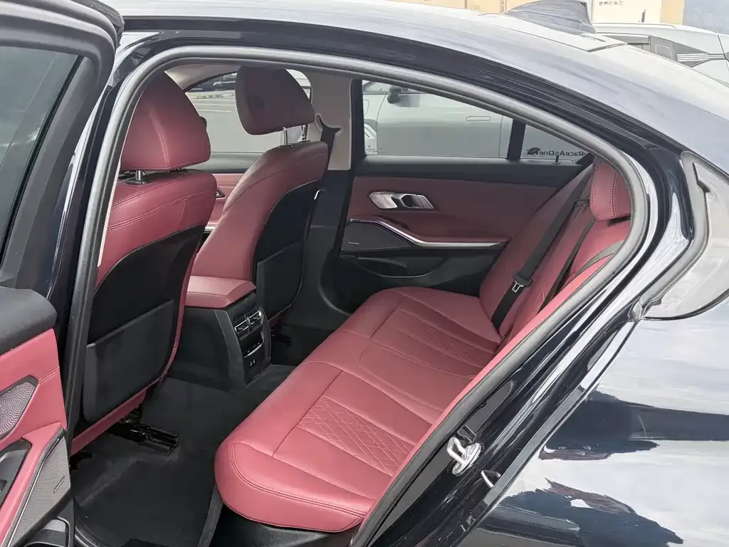 BMW 3 Series — фото 10