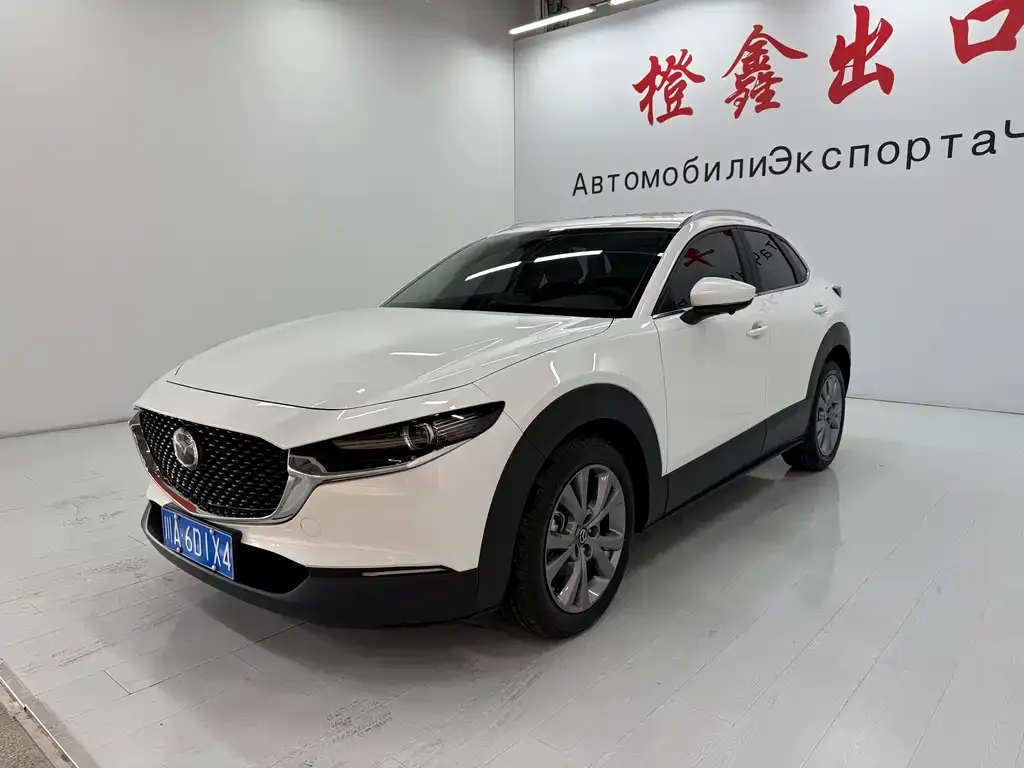 Mazda CX-30 — фото 1
