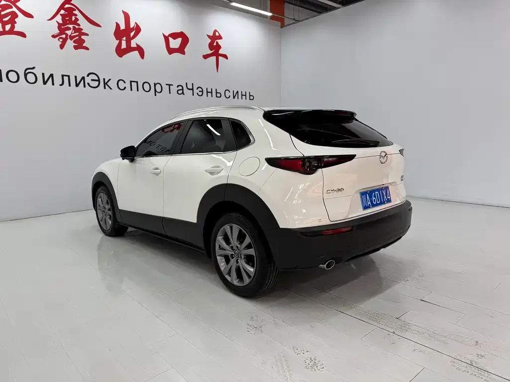 Mazda CX-30 — фото 5