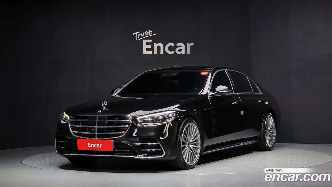 Mercedes-Benz S-Class — фото 1