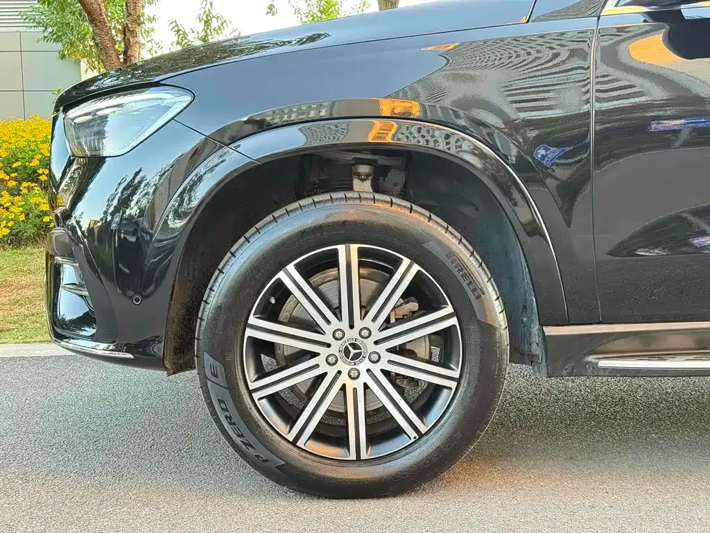 Mercedes-Benz GLE — фото 7
