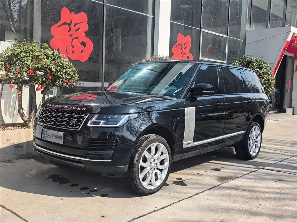 Land Rover Range Rover — фото 1