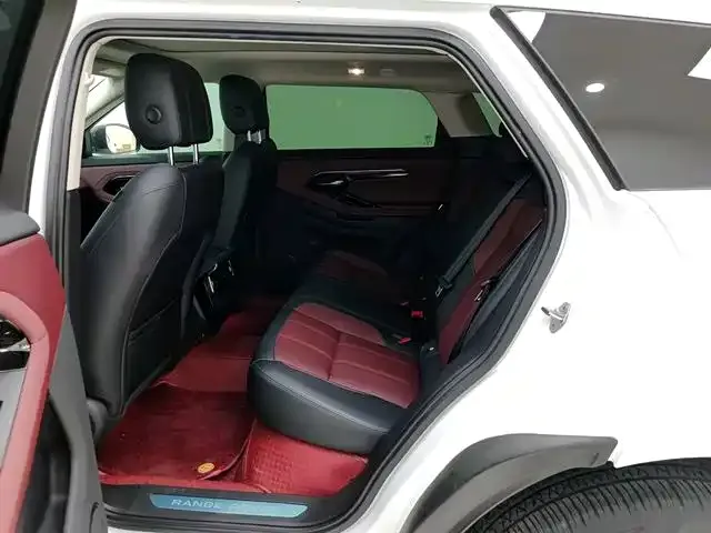 Land Rover Evoque — фото 10