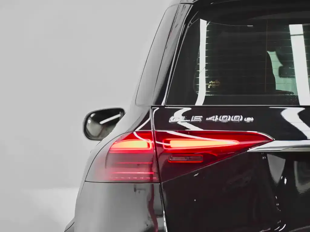 Mercedes-Benz GLE New Energy — фото 7