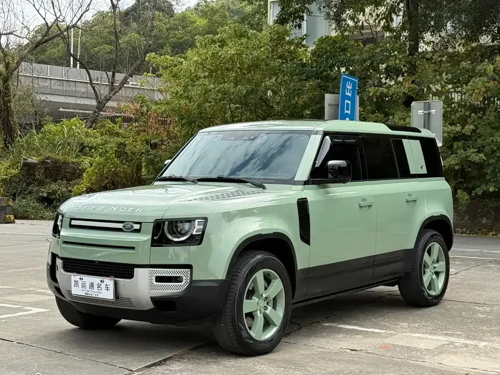 Land Rover Defender — фото 6