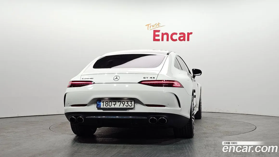 Mercedes-Benz AMG GT — фото 6