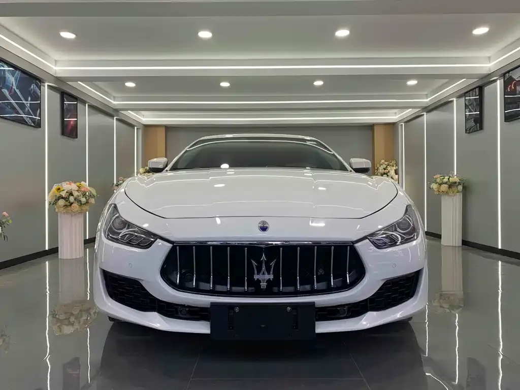 Maserati Ghibli — фото 2