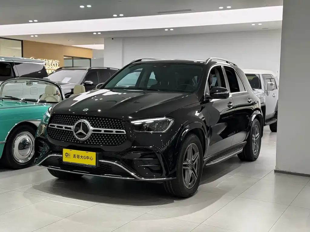 Mercedes-Benz GLE — фото 1