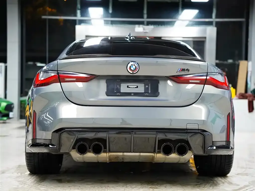 BMW M4 — фото 10