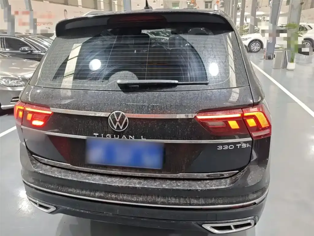 Volkswagen Tiguan L — фото 6