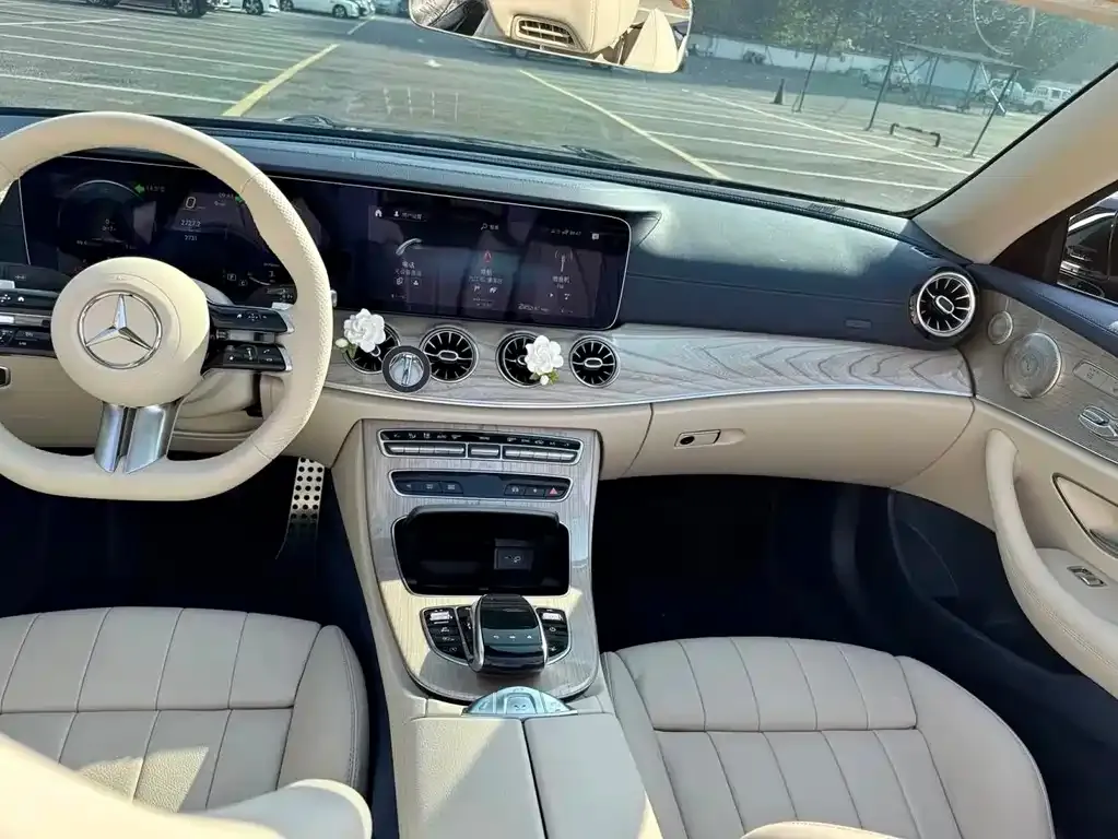 Mercedes-Benz E-Class (Import) — фото 7