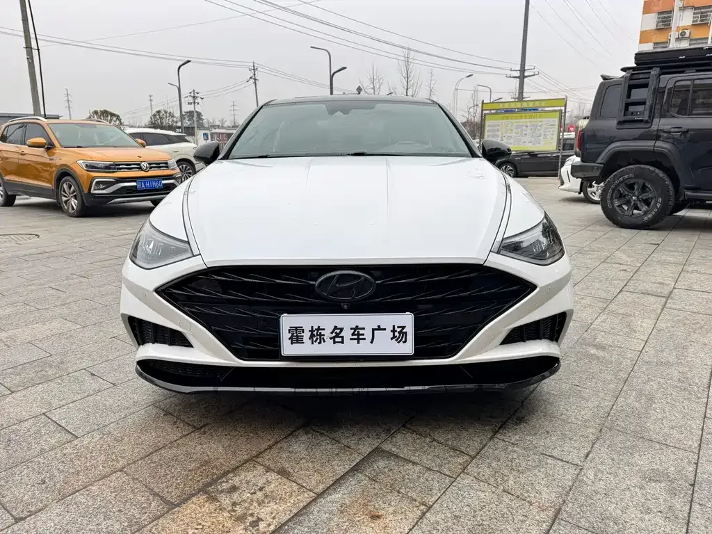 Hyundai Sonata — фото 10
