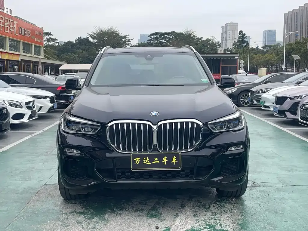 BMW X5 (Import) — фото 7