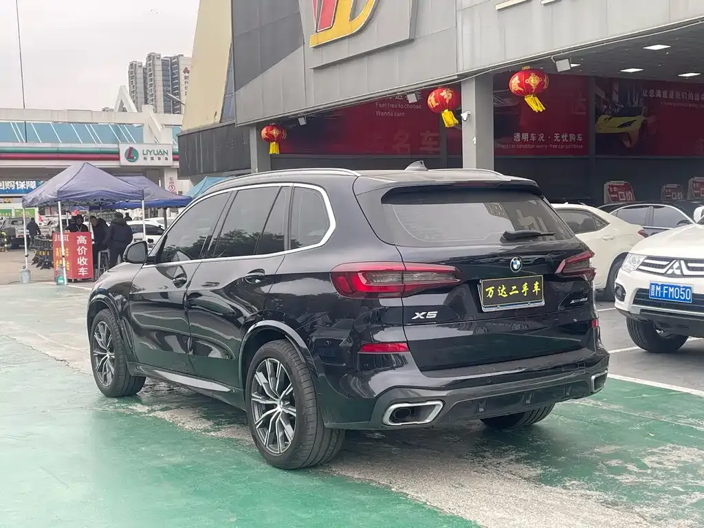 BMW X5 (Import) — фото 10