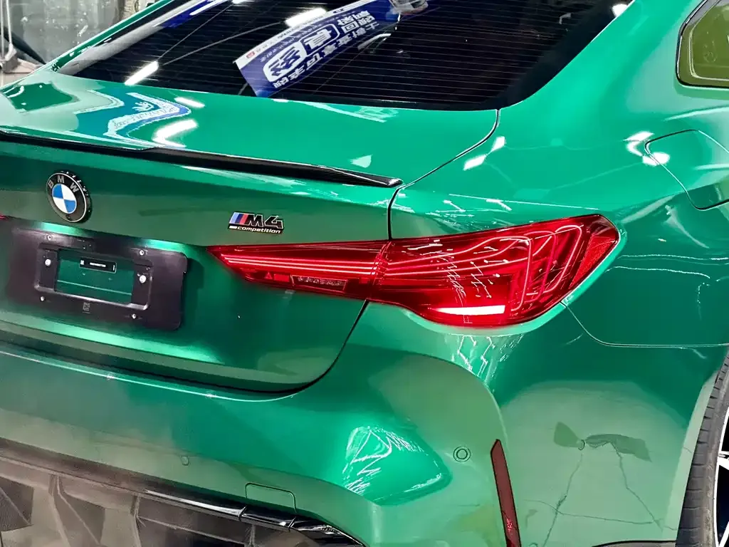 BMW M4 — фото 4