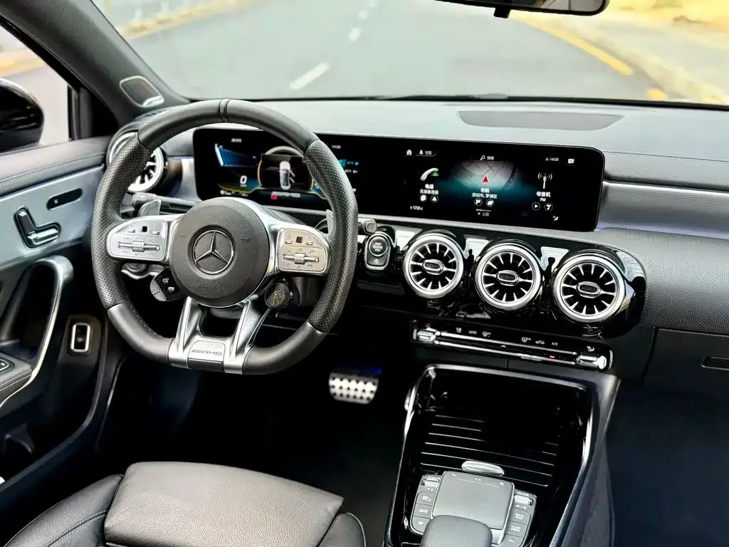 Mercedes-Benz A-Class AMG — фото 8