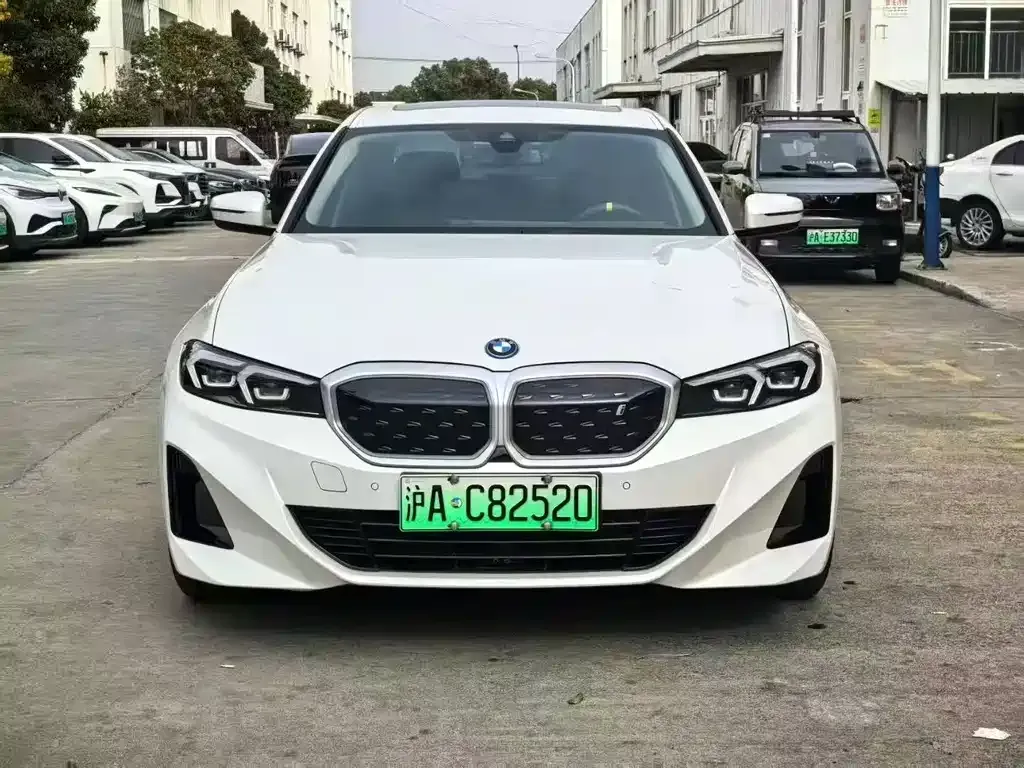 BMW i3 — фото 3