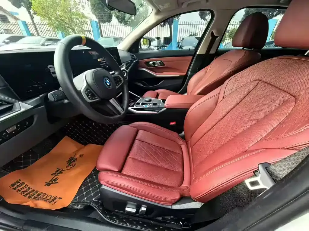 BMW i3 — фото 4