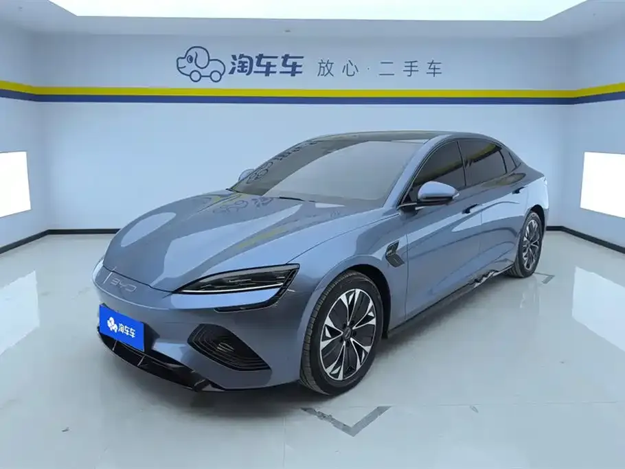 BYD Seal — фото 1