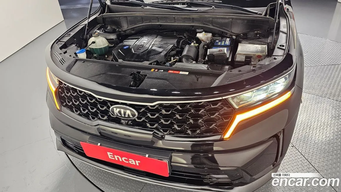 Kia Sorento — фото 10