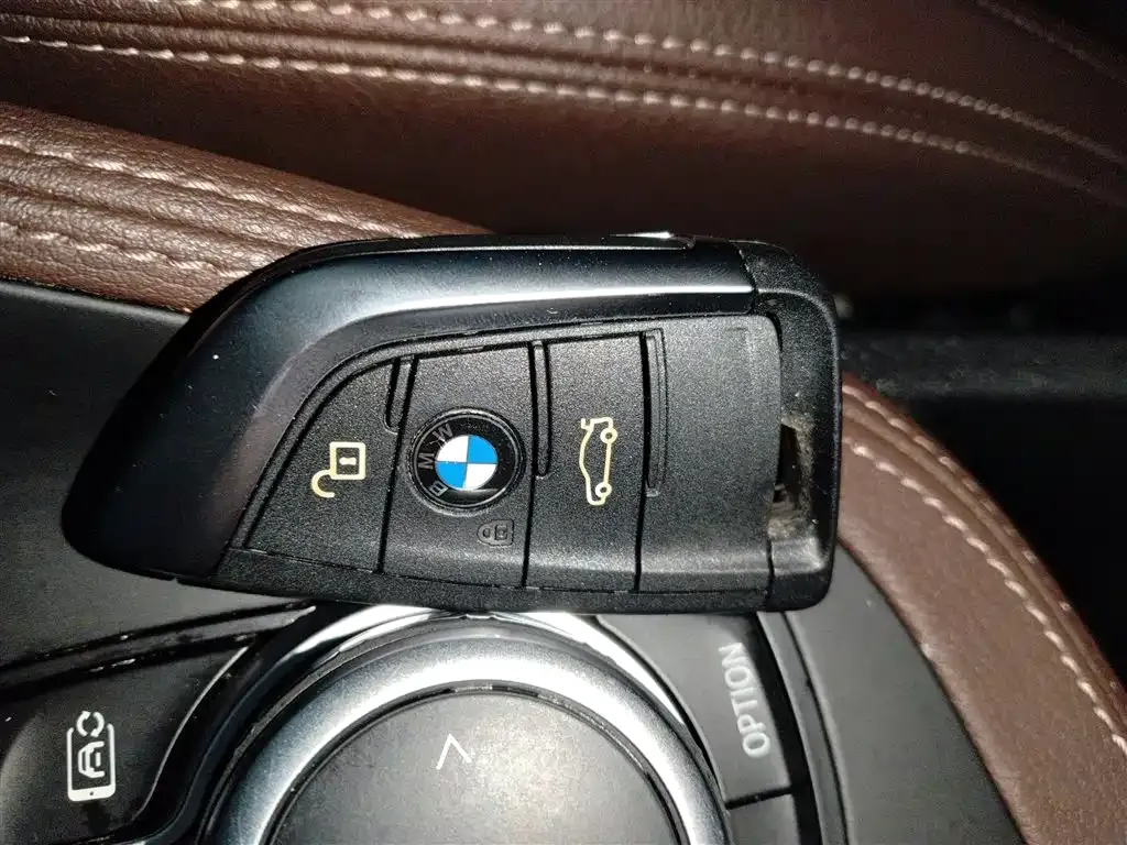 BMW X1 — фото 10