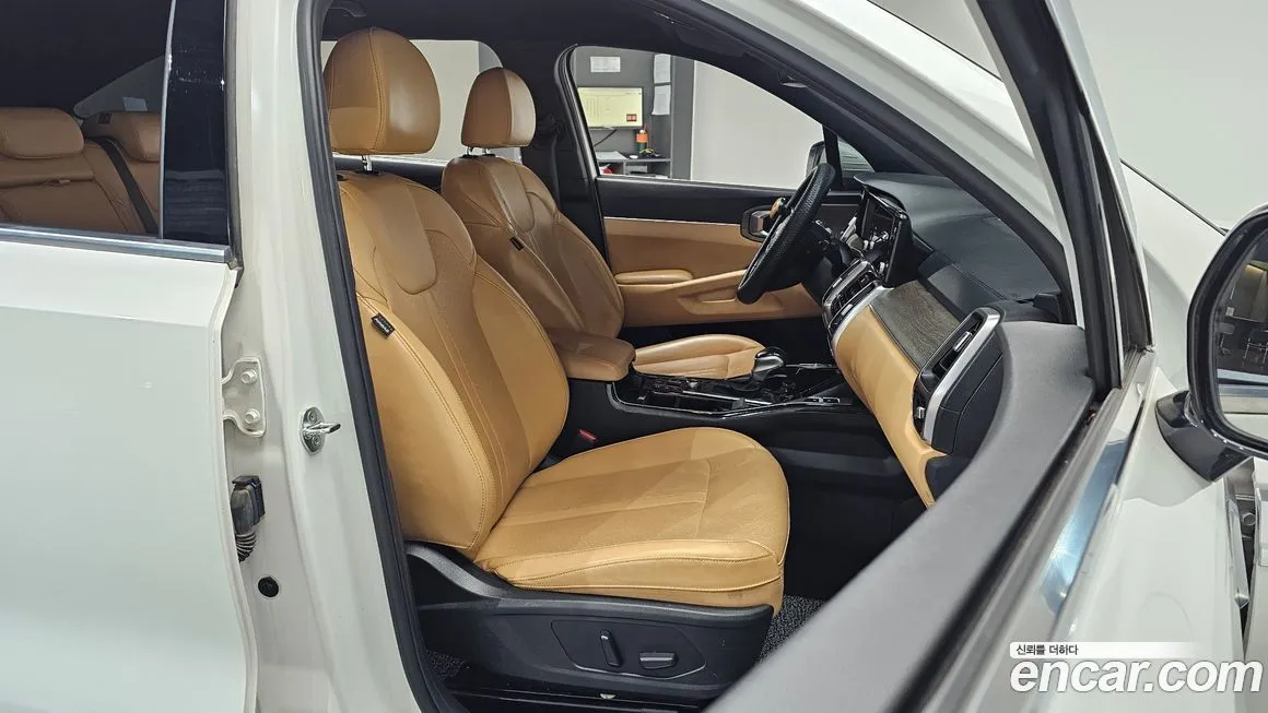 Kia Sorento — фото 4