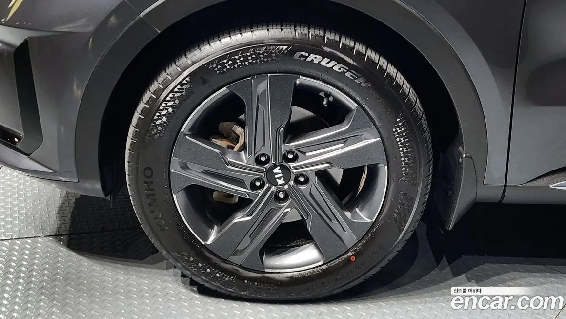 Kia Sorento — фото 7
