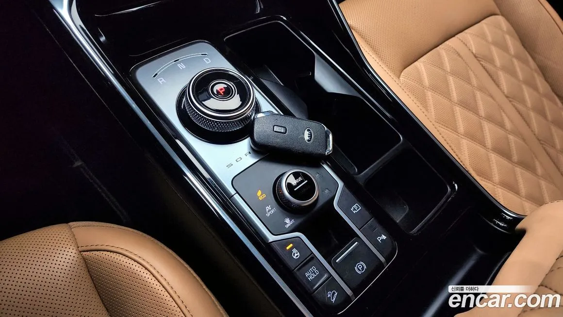 Kia Sorento — фото 5