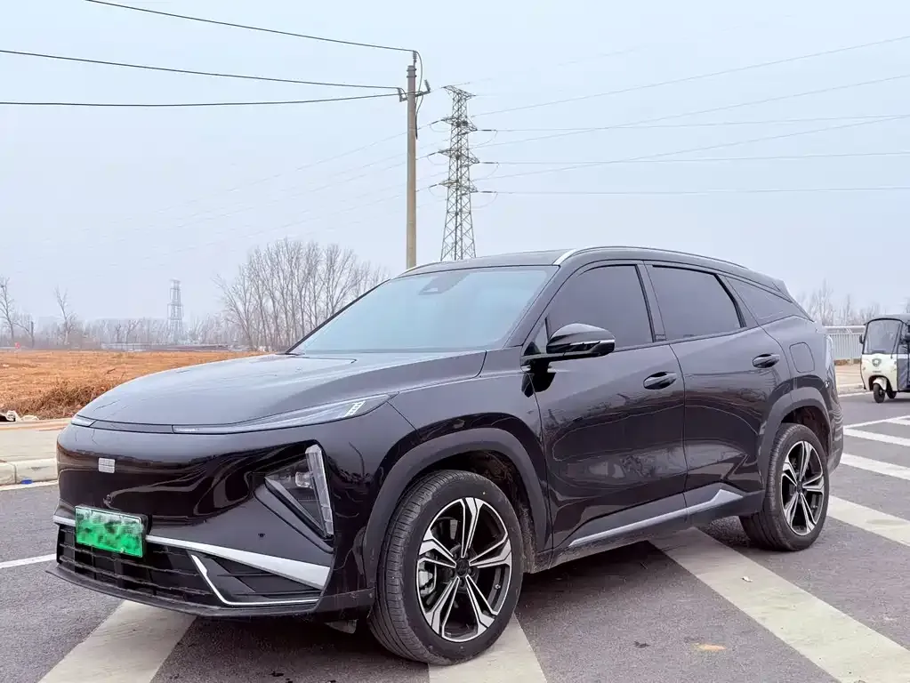 Geely Galaxy L7 — фото 1