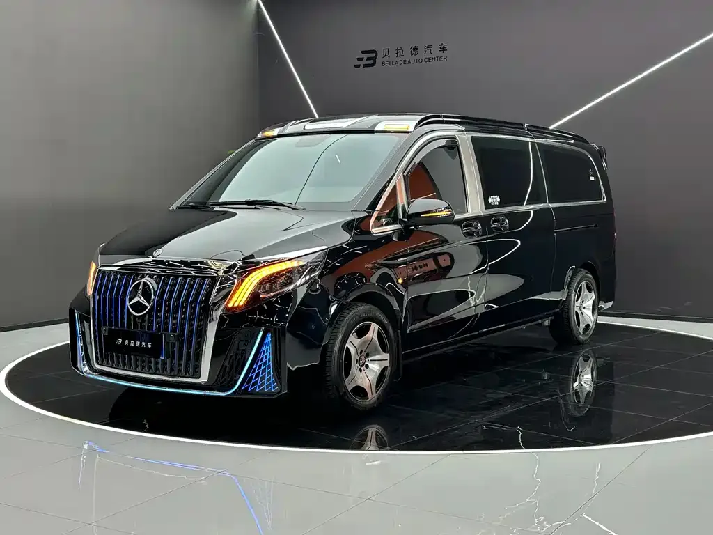 Mercedes-Benz Vito — фото 1
