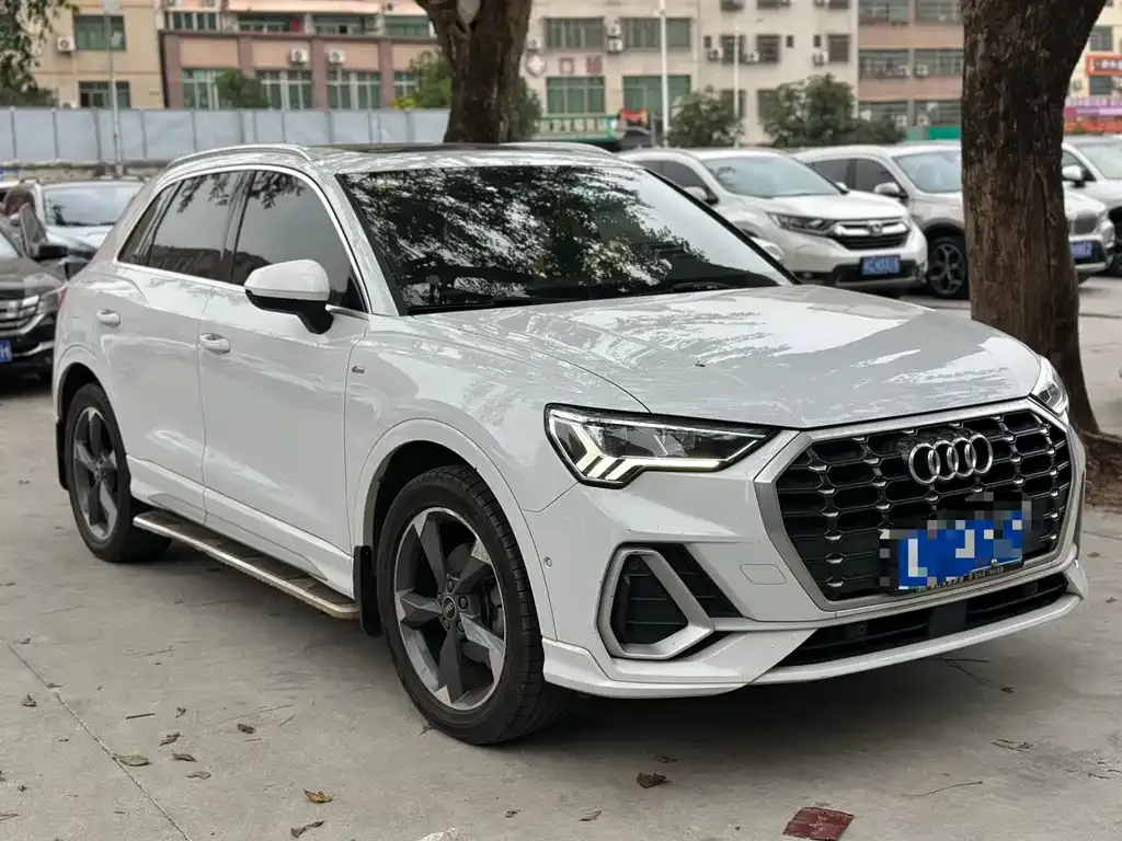 Audi Q3 — фото 2
