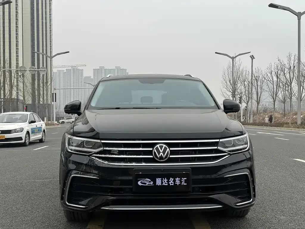 Volkswagen Tiguan X — фото 3