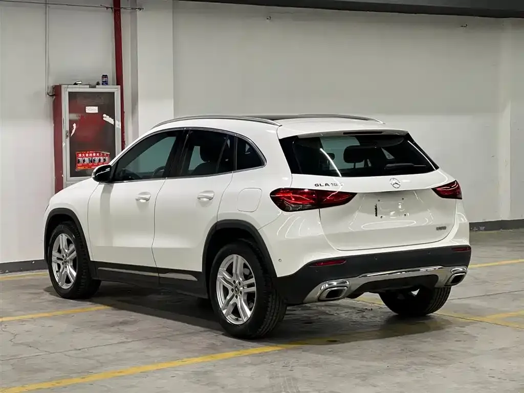 Mercedes-Benz GLA — фото 4