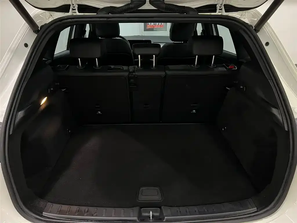 Mercedes-Benz GLA — фото 6