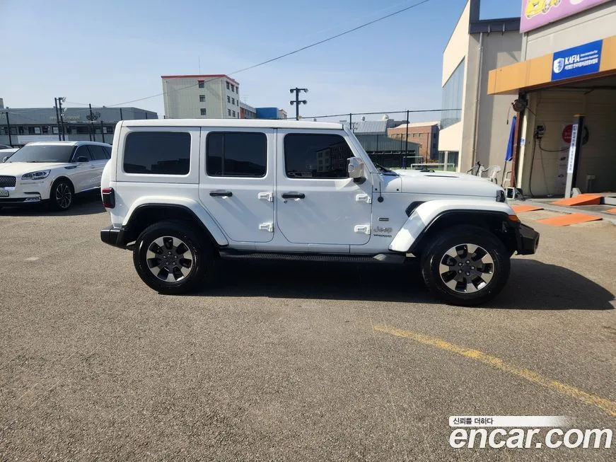 Jeep Wrangler — фото 4
